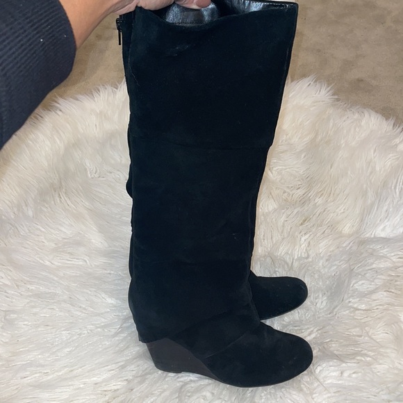 Fergie suede knee high wedge boots US 10 - Picture 4 of 9